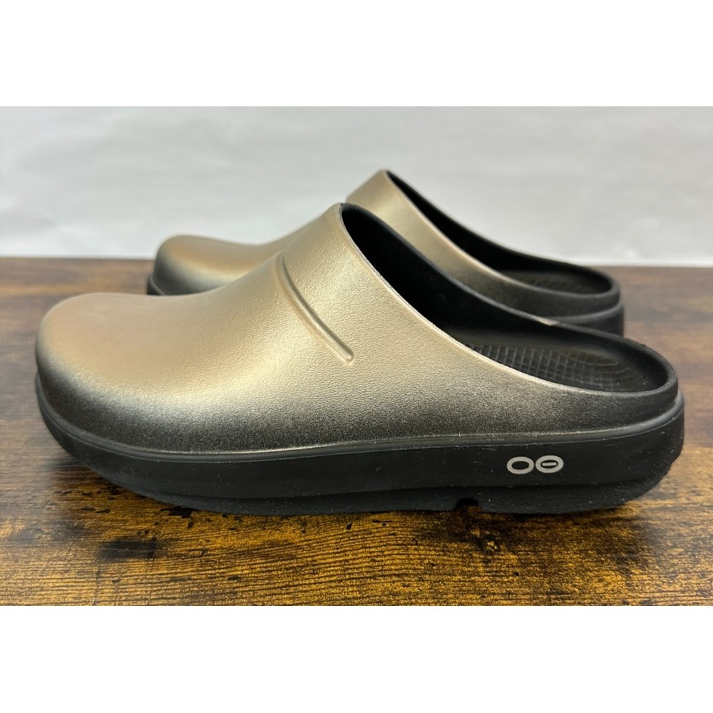Oofos OOCloog Luxe Latte Ombre Recovery Clogs Women's 8 Men's 6 Gold Black EU 39